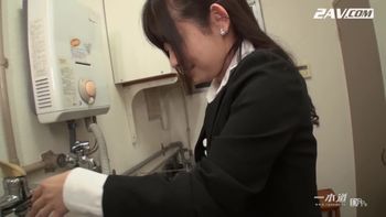 Working Woman ~A Beautiful Office Lady Gets Fucked During Work~